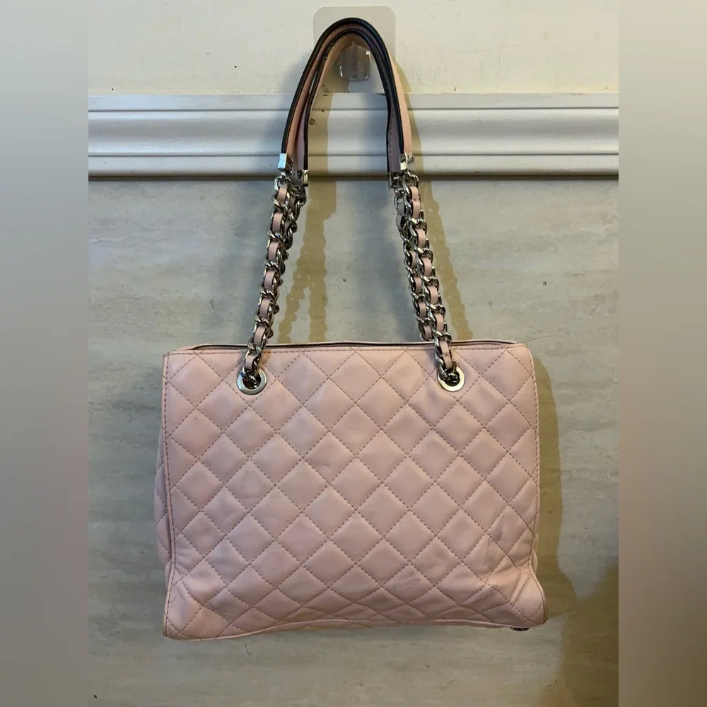 Michael Kors Susannah Large Quilted-Lamb Leather Tote. Blush Pink